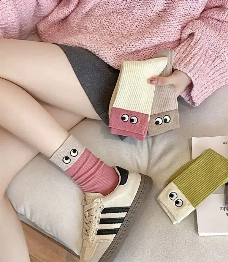 جوراب ساقدار کبریتی طرح چشم|لباس|تهران, تهرانپارس شرقی|دیوار