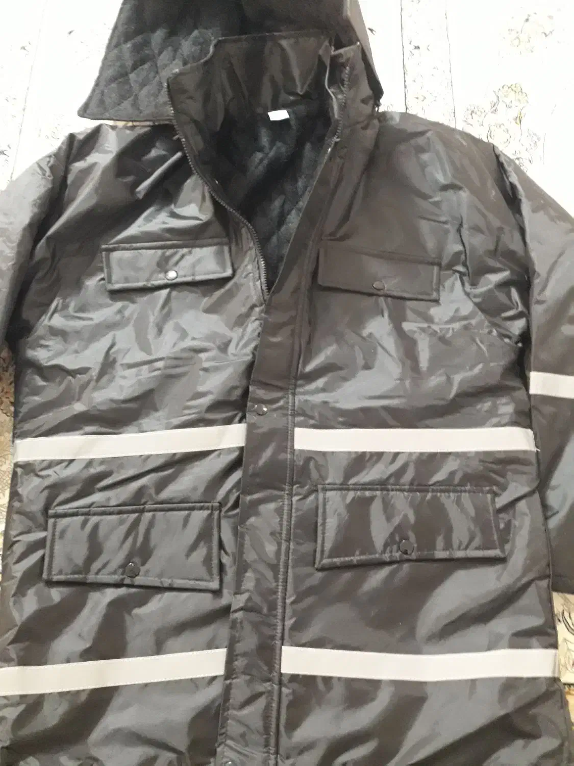 کاپشن مردانه|لباس|سلماس, |دیوار