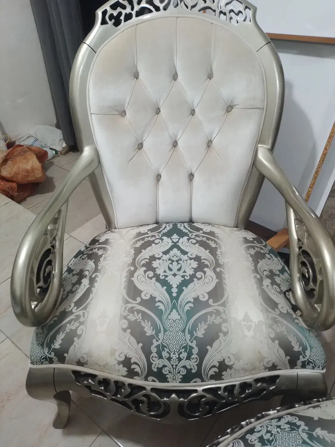 مبل ۷ نفره داتیس با دو عدد عسلی پارچه ترک|مبلمان خانگی و میز عسلی|رشت, گلسار|دیوار