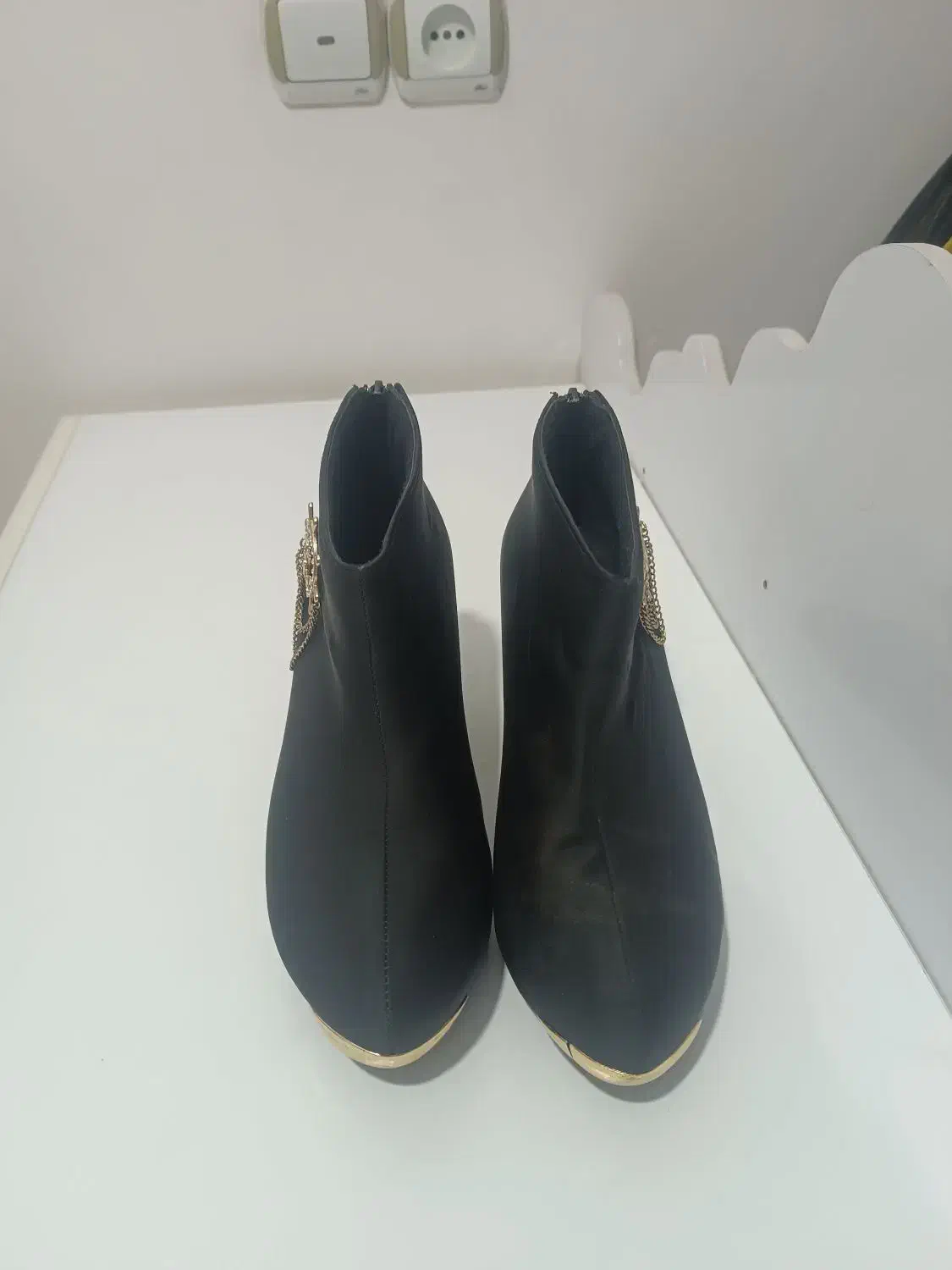 کفش|کیف، کفش، کمربند|قم, ولیعصر|دیوار