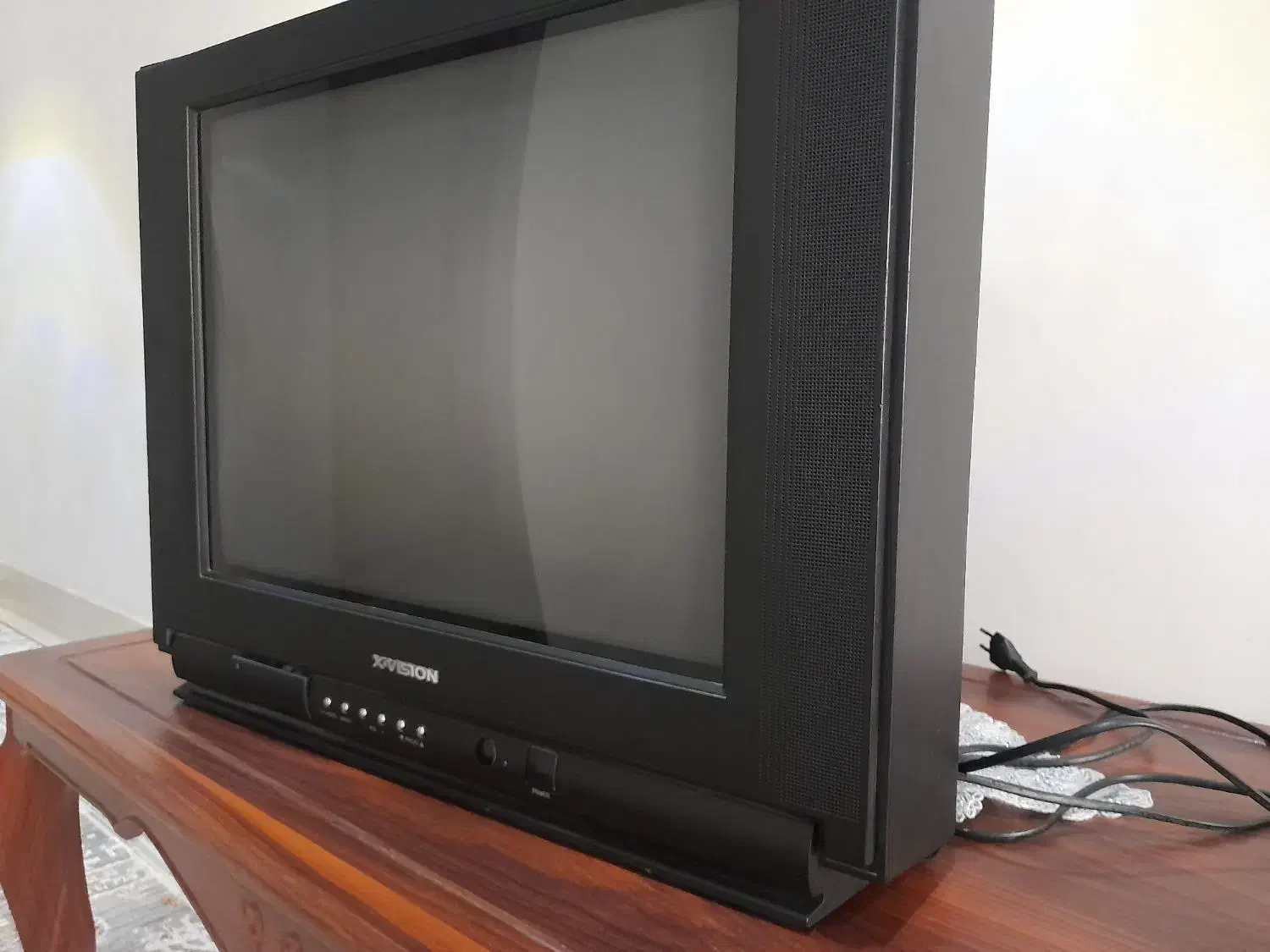 تلویزیون x.vision قدیمی|تلویزیون و پروژکتور|سبزوار, جنت|دیوار