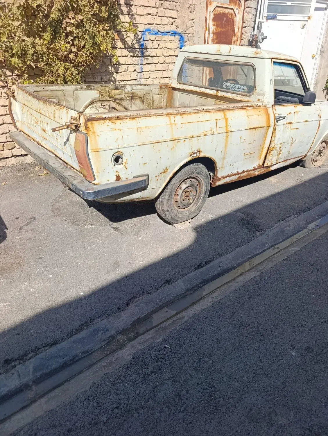 پیکان بار مدل 81اسقاطی|خودرو سواری و وانت|مرودشت, استادیوم|دیوار