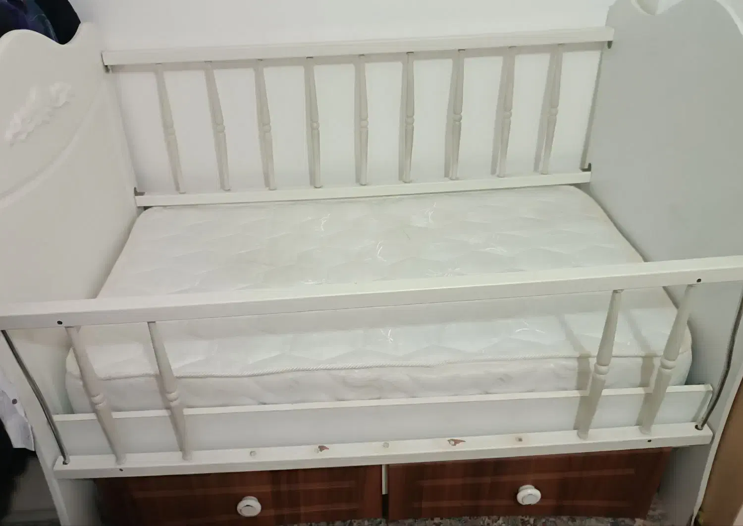 تخت وکمد کودک|تخت و صندلی بچه|یزد, |دیوار