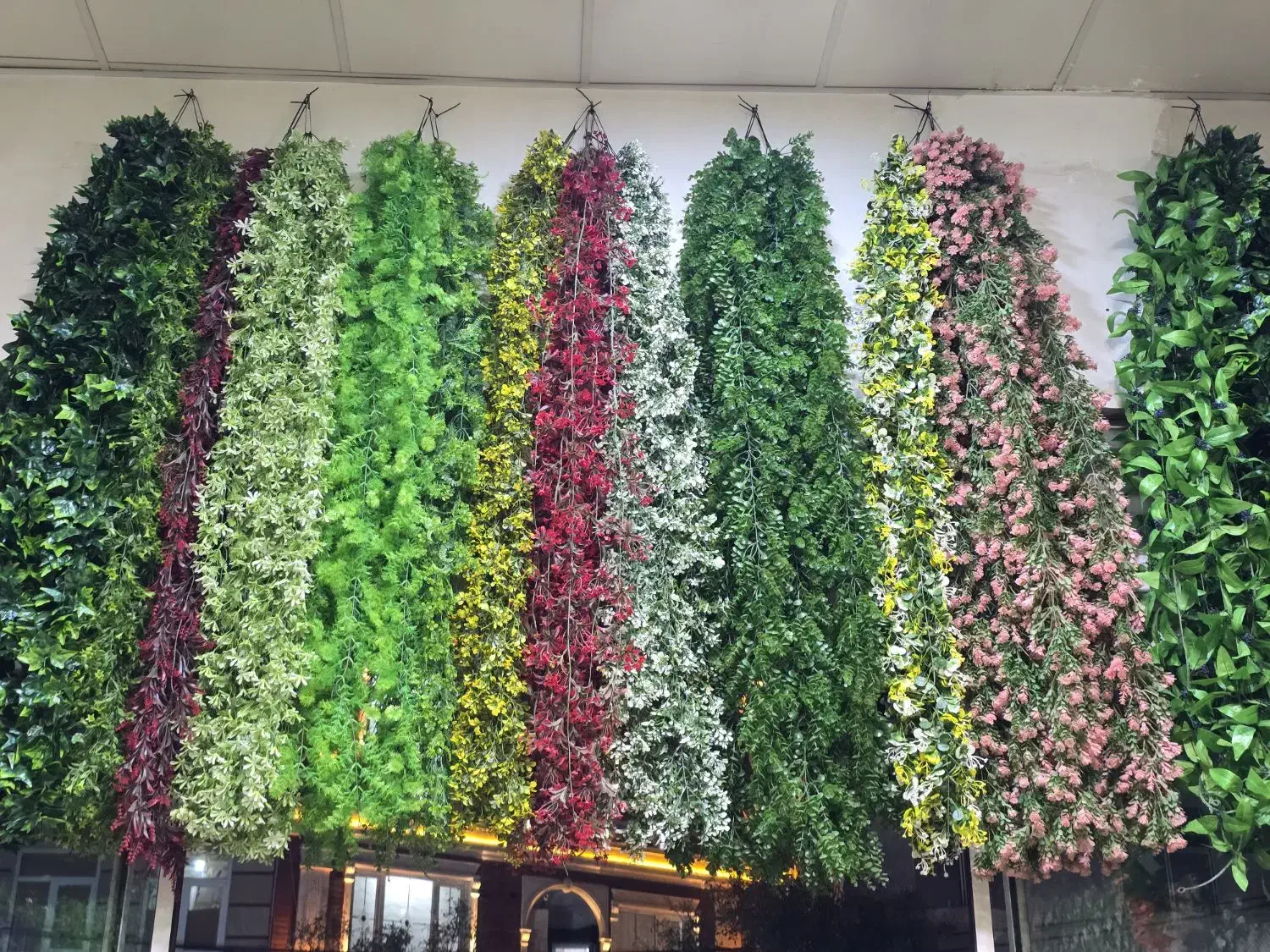 انواع ریسه و آویز بوته گل گیاه مصنوعی شمشاد وشکوفه|گل مصنوعی|تهران, بهارستان|دیوار