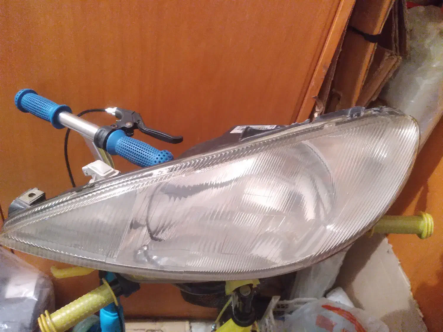 چراغ جلو ۲۰۶ والو کبریتی|قطعات یدکی و لوازم جانبی|تهران, شهرک بوعلی|دیوار