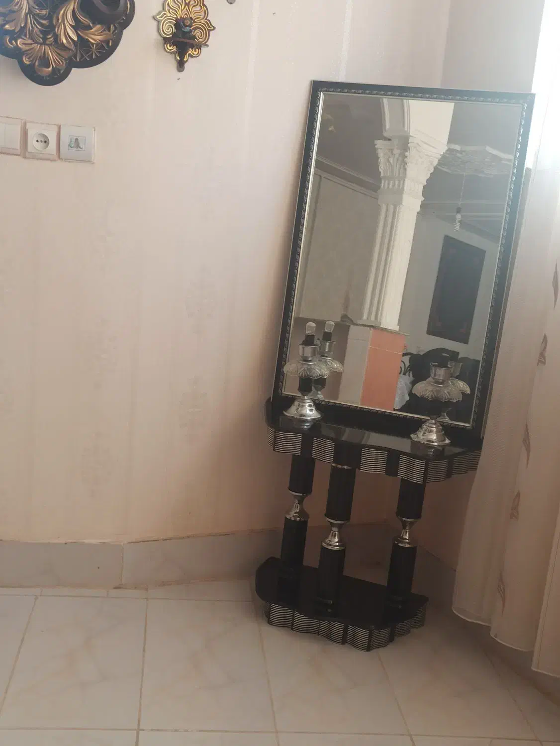 وسایل خونه|مبلمان خانگی و میز عسلی|اسفراین, |دیوار