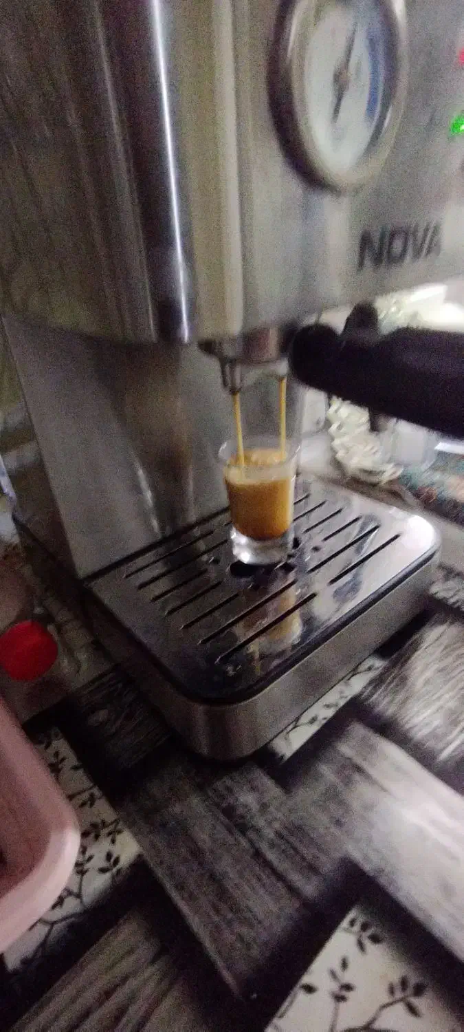 یه دستگاه قهوه نوا ۱۴۰|سماور، چایساز، قهوهساز|مه ولات, |دیوار