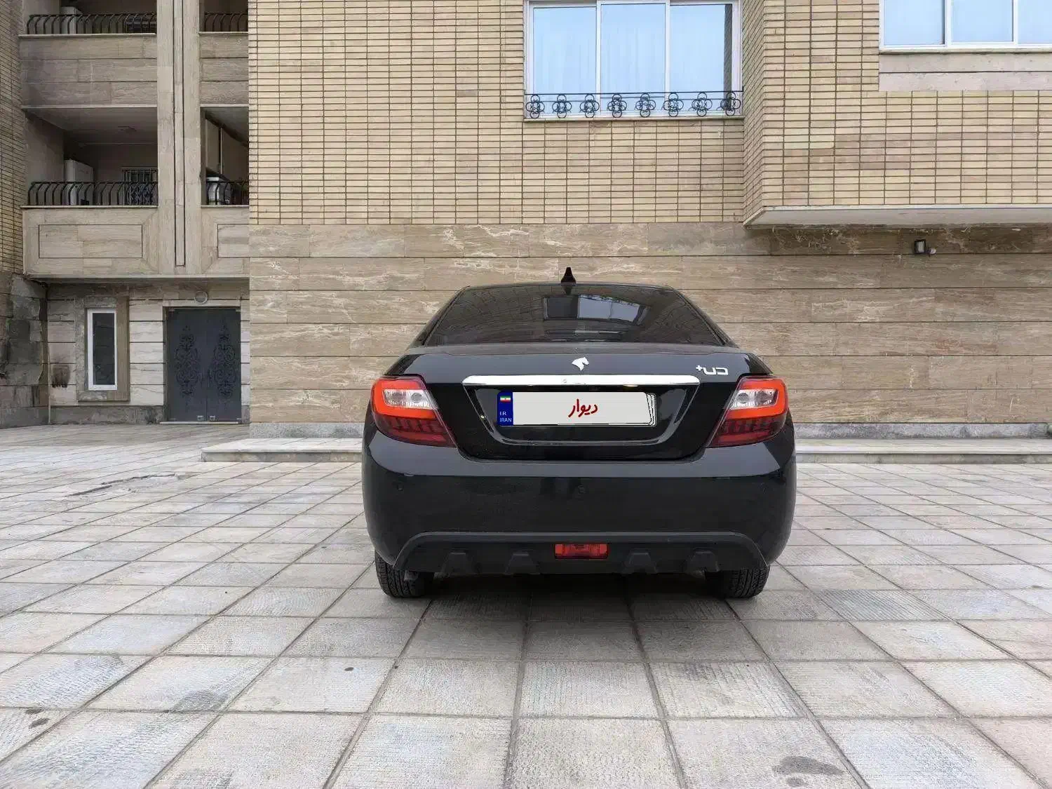 دنا پلاس 1404 6 دنده Ef7p|خودرو سواری و وانت|اصفهان, برازنده|دیوار