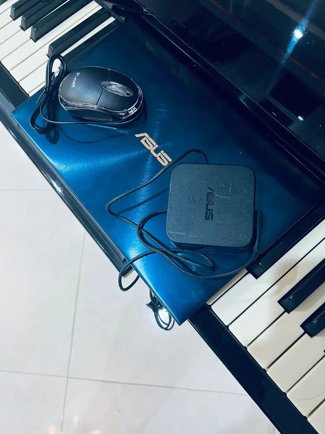 لپ تاپ ایسوس zenbook بزینسی ظریف وخاص و منحصر بفرد|رایانه همراه|تهران, سعادتآباد|دیوار