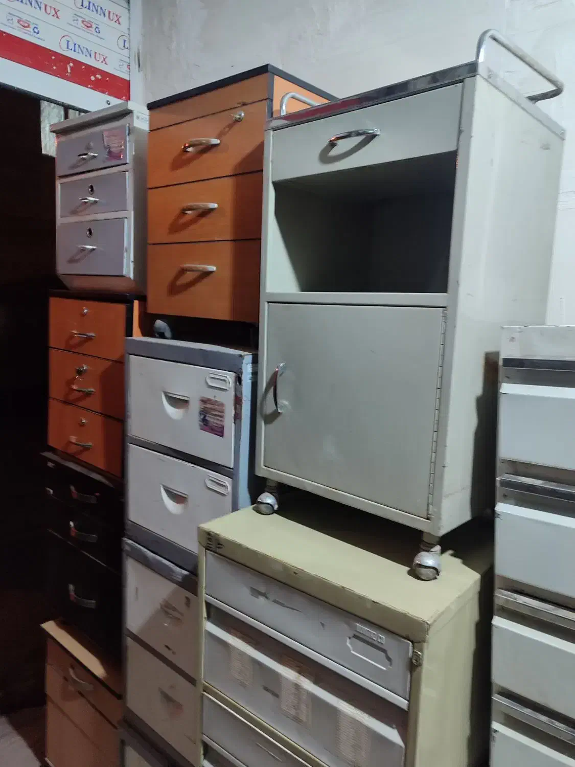 فایل فلزی درحدنو|دفتر کار|سنندج, |دیوار