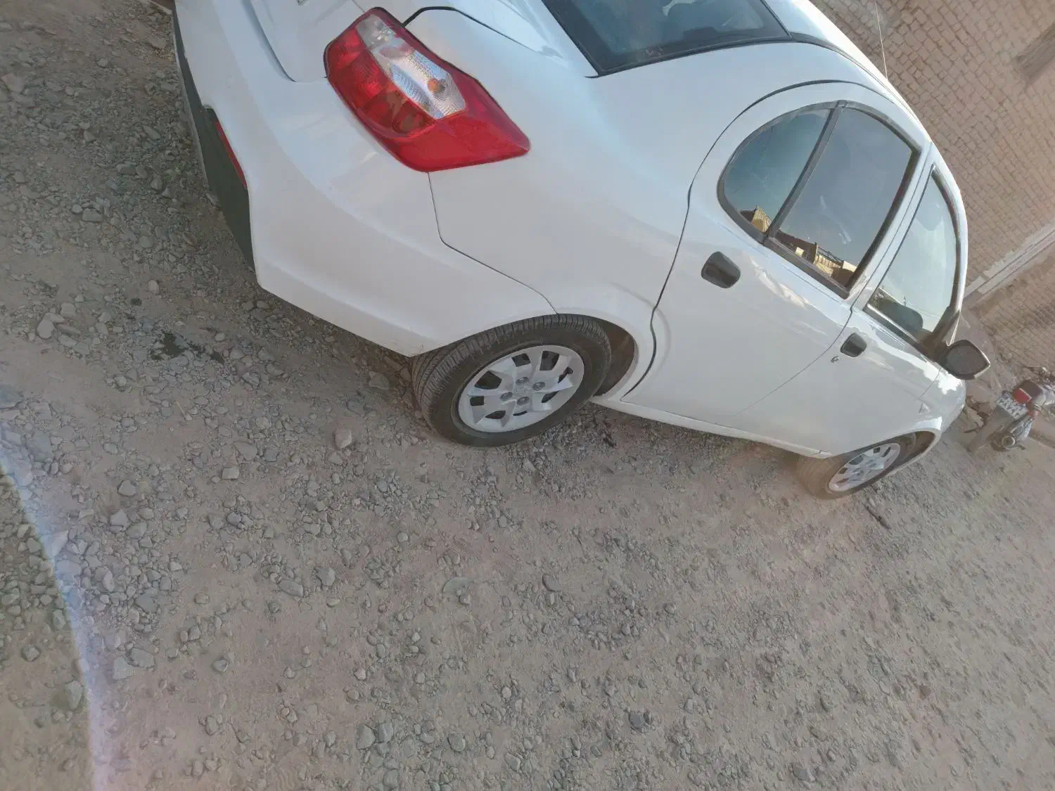 ساینا s۴۰۱|خودرو سواری و وانت|کاشمر, |دیوار