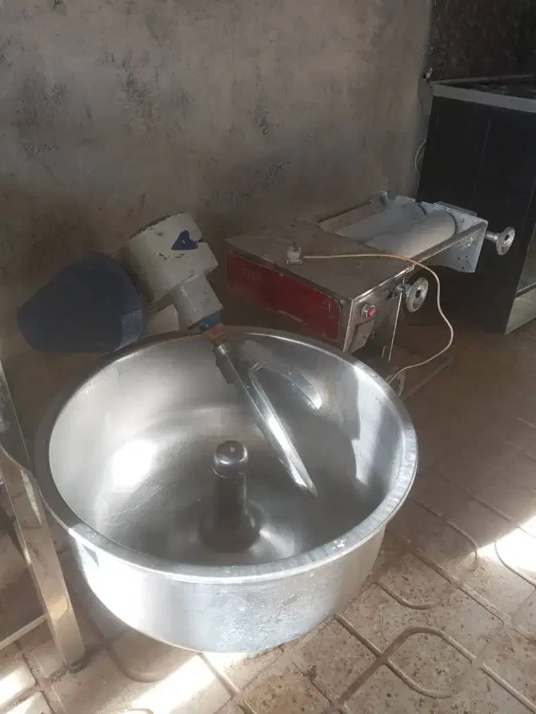 وسایل پخت نان|ظروف پخت‌وپز|شهرکرد, |دیوار