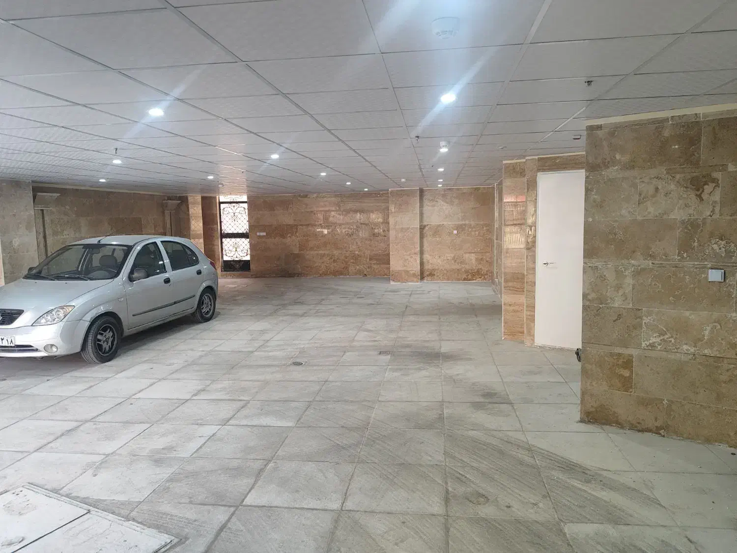 فروش واحدخشک۱۳۸ متری بر جوادیه۳خواب جنوبی دوبرنور|فروش آپارتمان|همدان, |دیوار