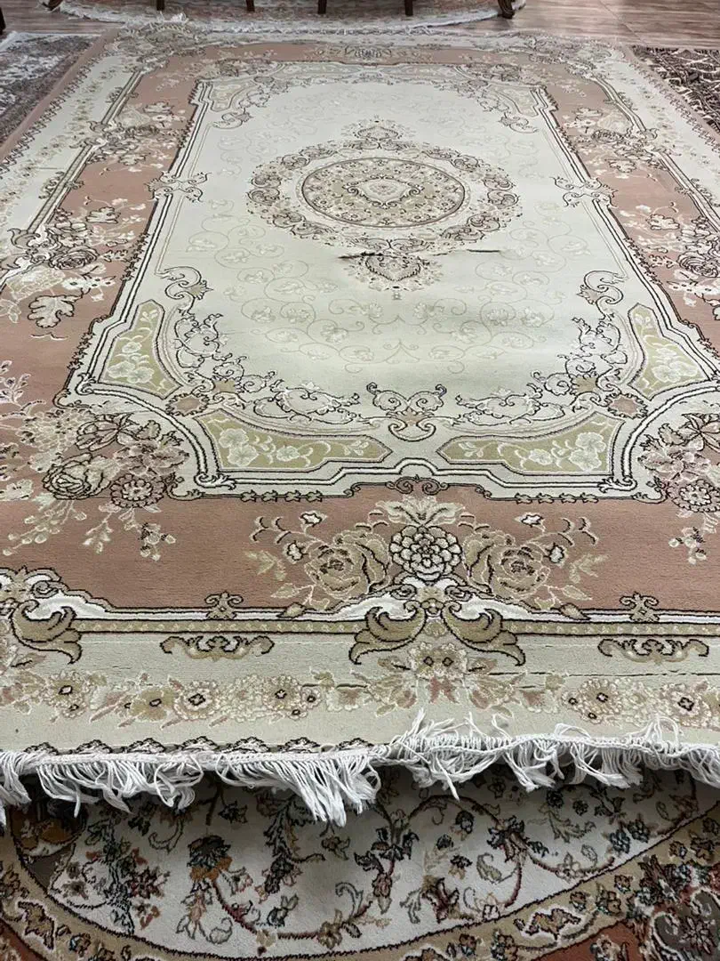 یک جفت فرش ماشینی کارکرده یکی کاملا سالم|فرش|تبریز, |دیوار