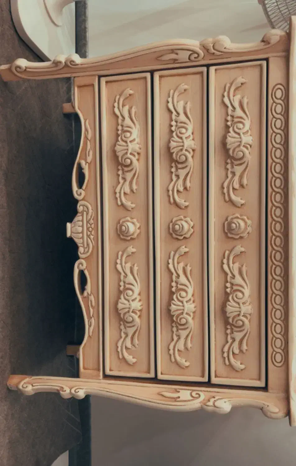 سرویس خواب|تخت و سرویس خواب|قنوات, |دیوار