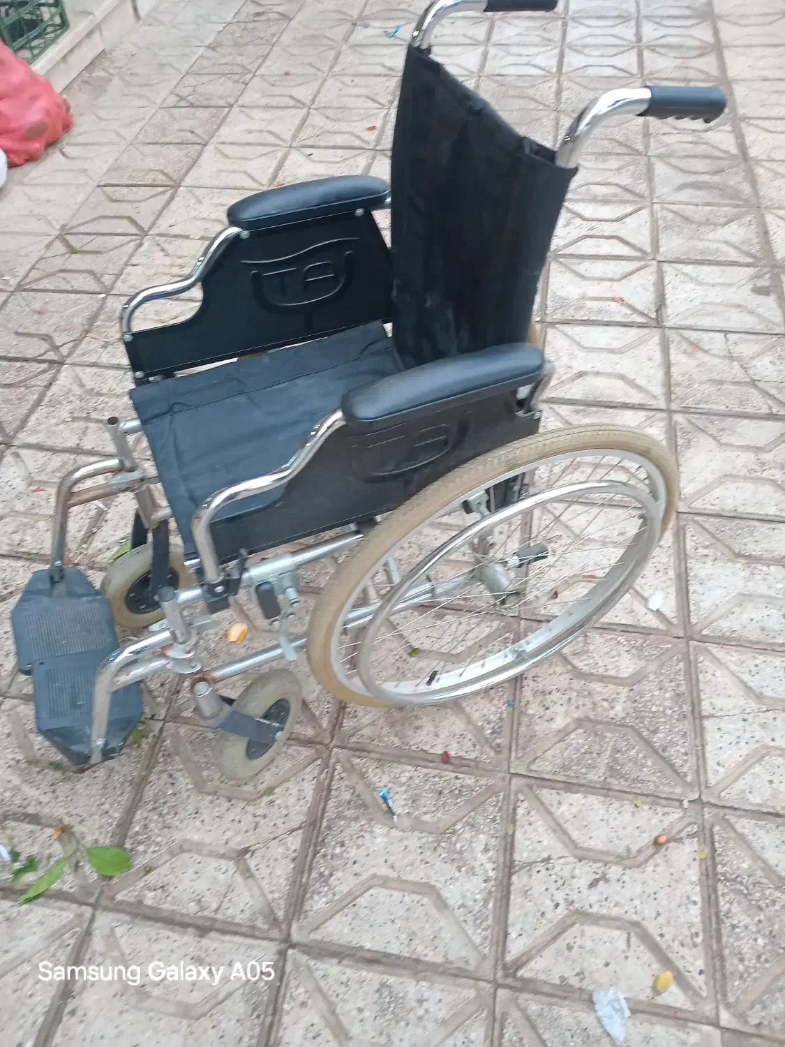 ویلچر فروشی|آرایشی، بهداشتی، درمانی|مشهد, سرافرازان|دیوار