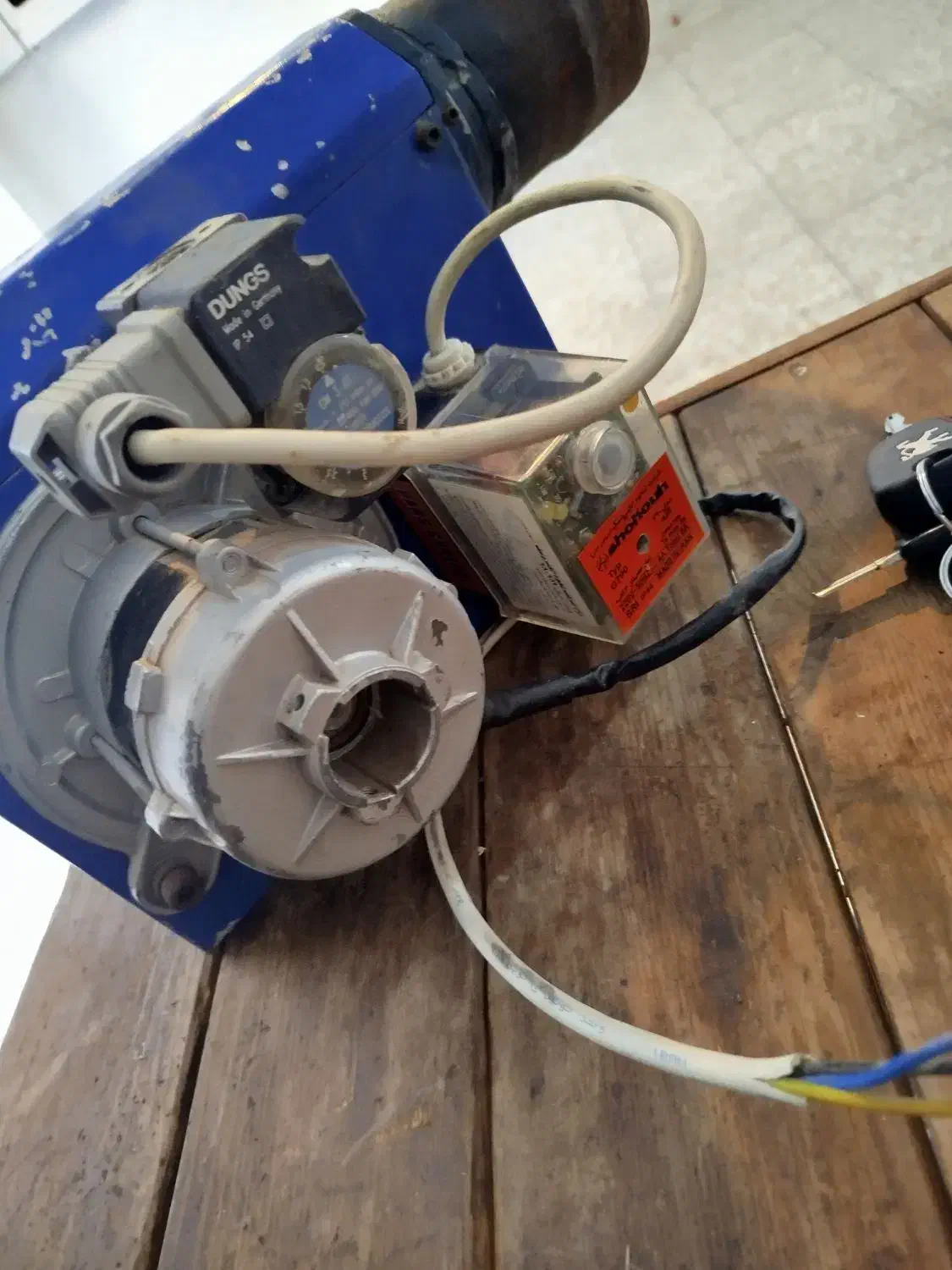 مشعل گاز سوز ری|آبگرمکن، پکیج، شوفاژ|ماهدشت, |دیوار