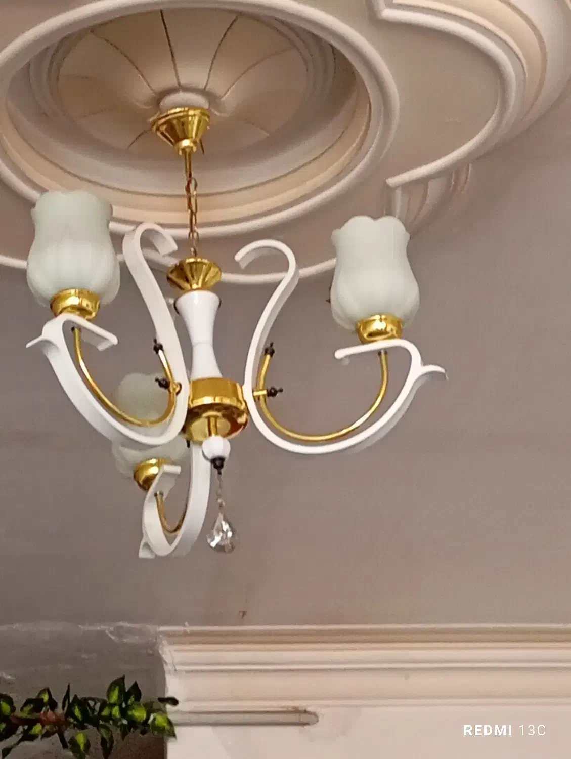 بدون شکستگی سالم سالم|لوستر و چراغ آویز|مشهد, رده|دیوار