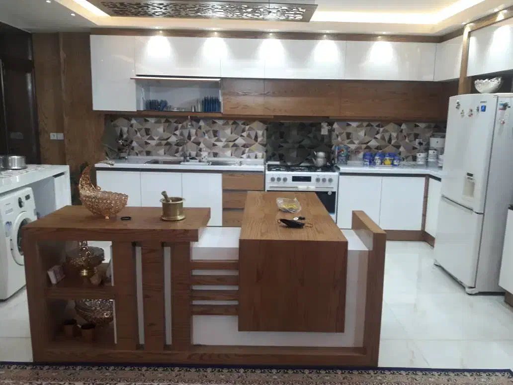 تهاتر ماشین و زمین با کابینت و کمد|خدمات پیشه و مهارت|اصفهان, عباسآباد|دیوار