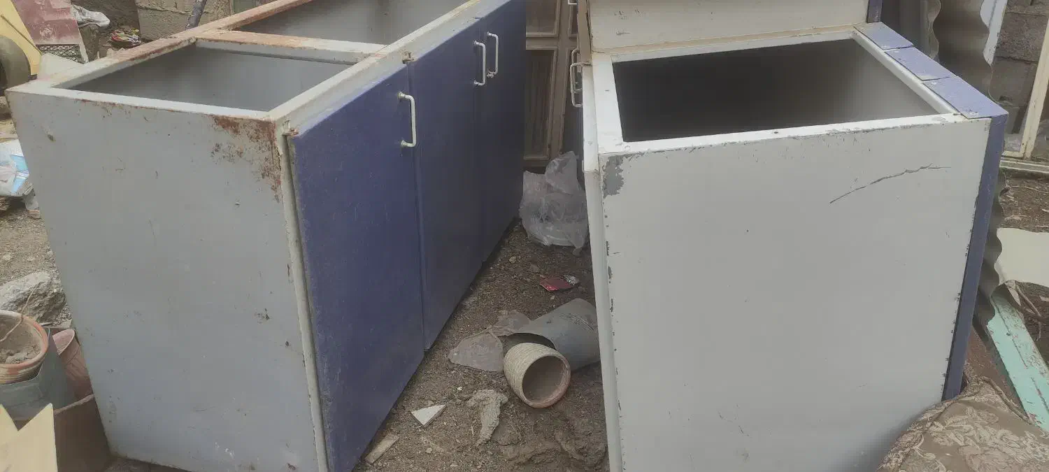 در پنجره تیر آهن قوطی پروفیل چهار چوب فلزی دانخوری|مصالح و تجهیزات ساختمان|اصفهان, رهنان|دیوار