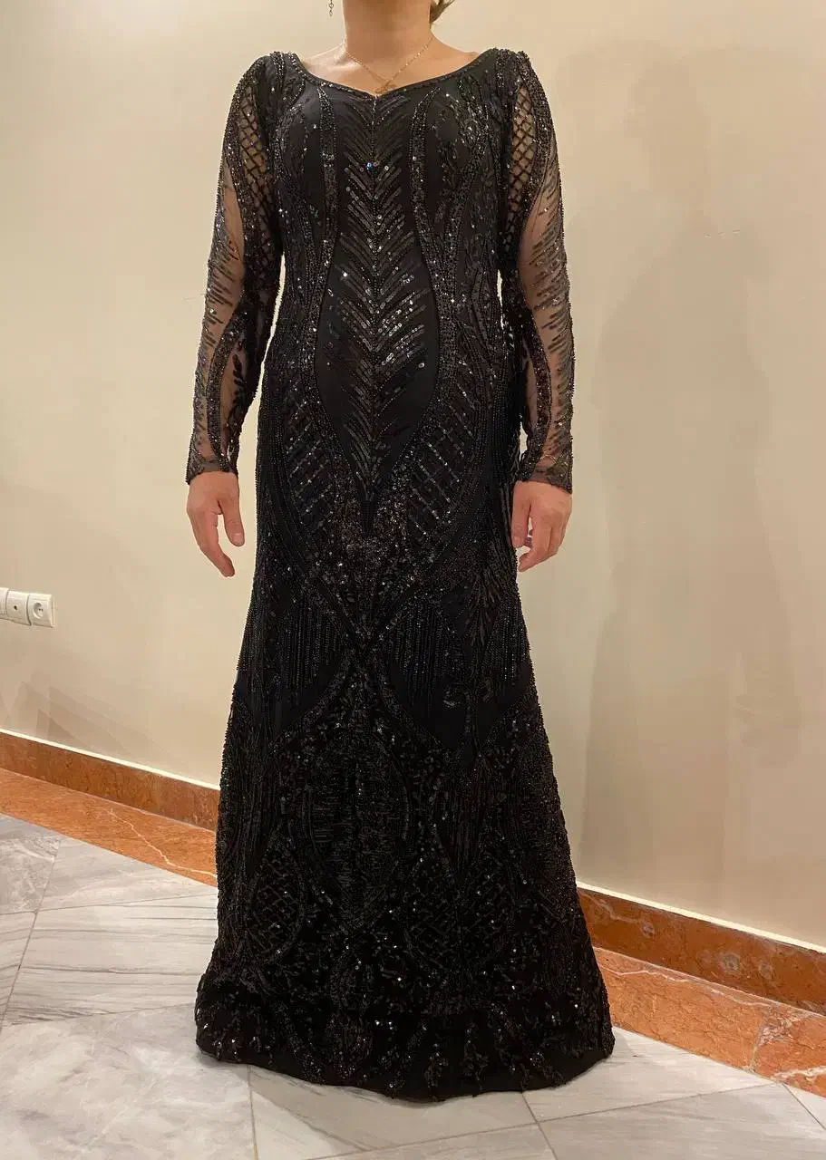 لباس مجلسی|لباس|لواسان, |دیوار