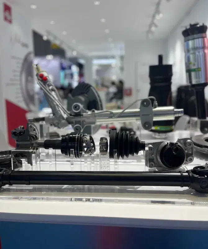 مستر چین (فروش تخصصی لنت های ماشین های چینی)|قطعات یدکی و لوازم جانبی|پرند, فاز ۲|دیوار