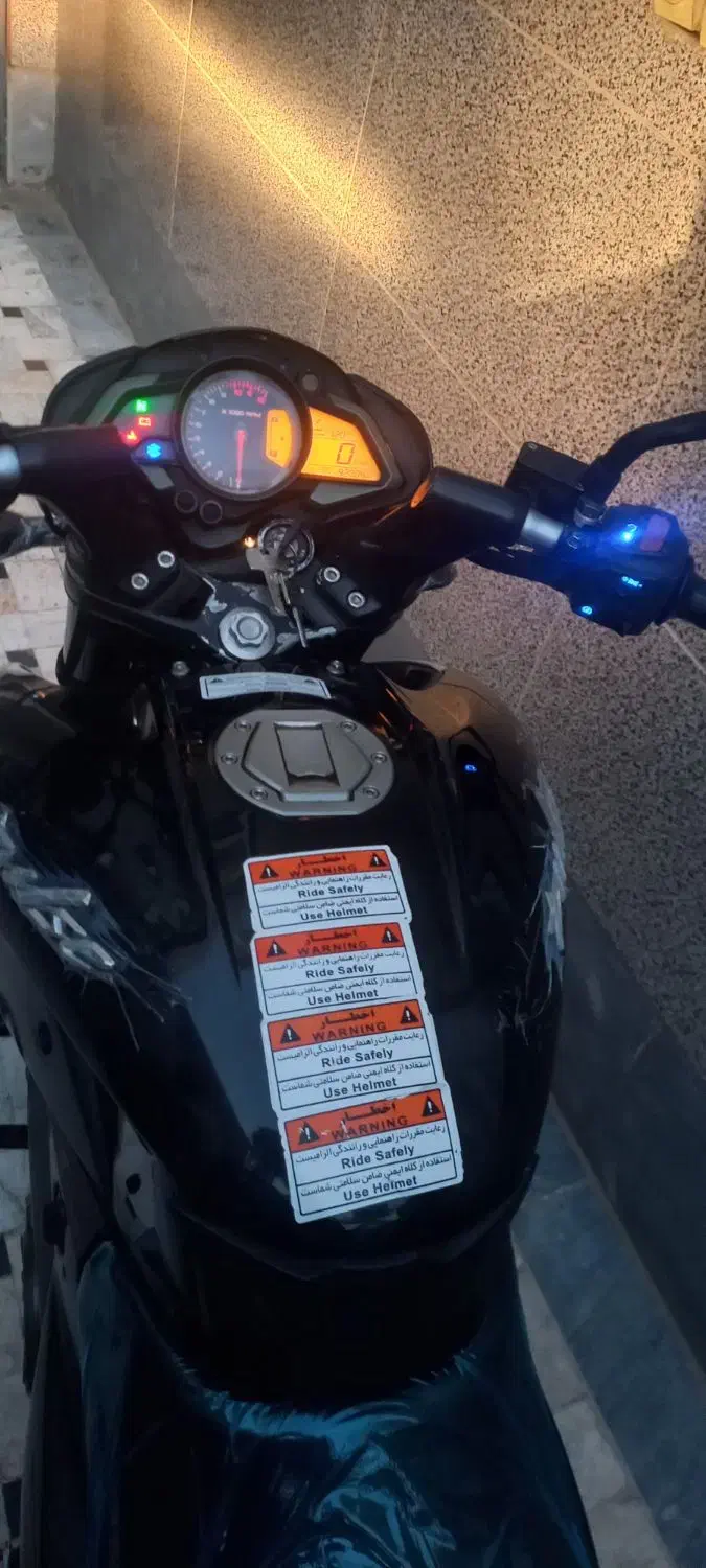 موتوران اس ۲۰۰|موتورسیکلت|قم, علی آباد سعدگان|دیوار