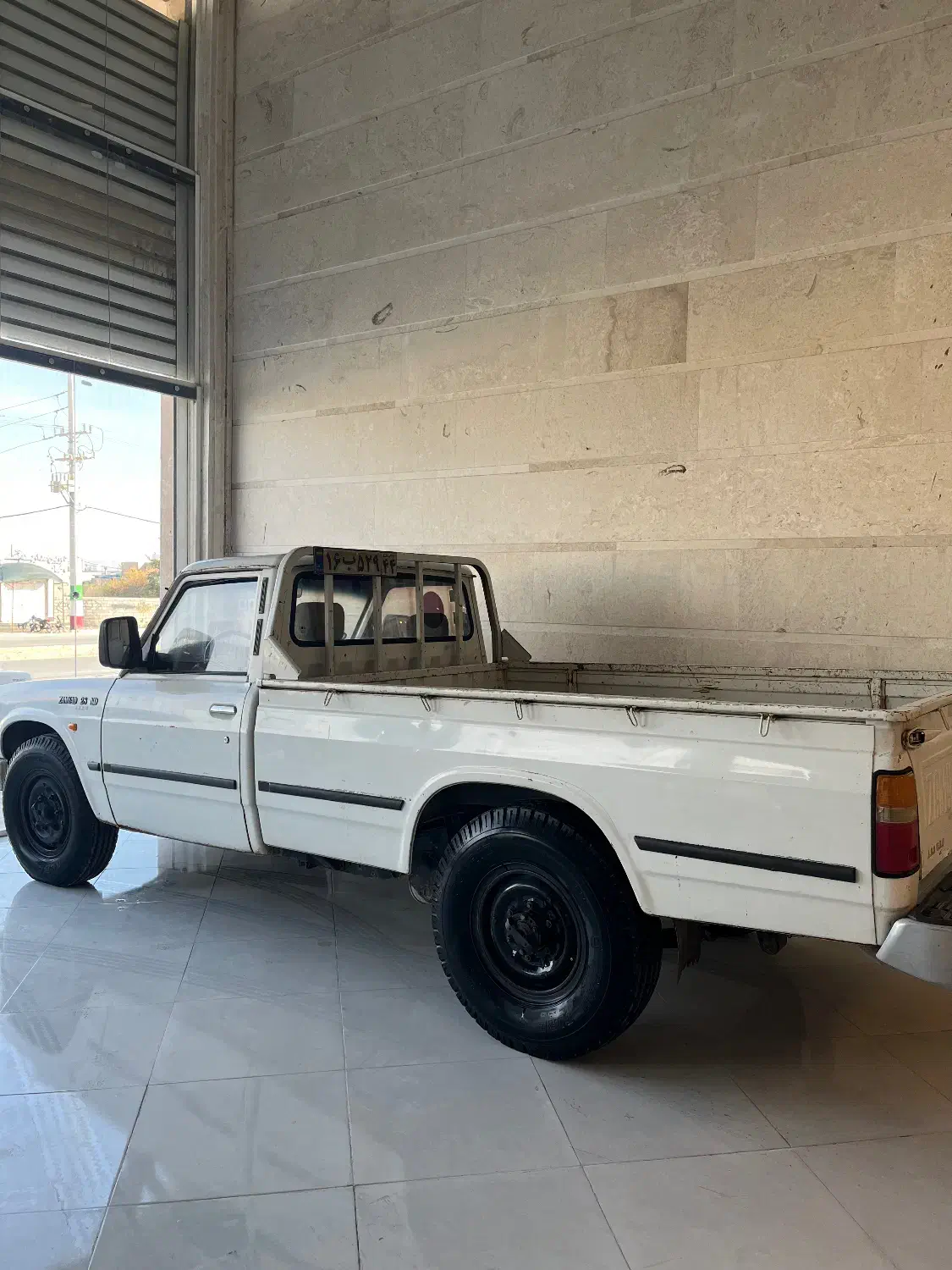 نیسان دیزل|خودرو سواری و وانت|بوشهر, |دیوار