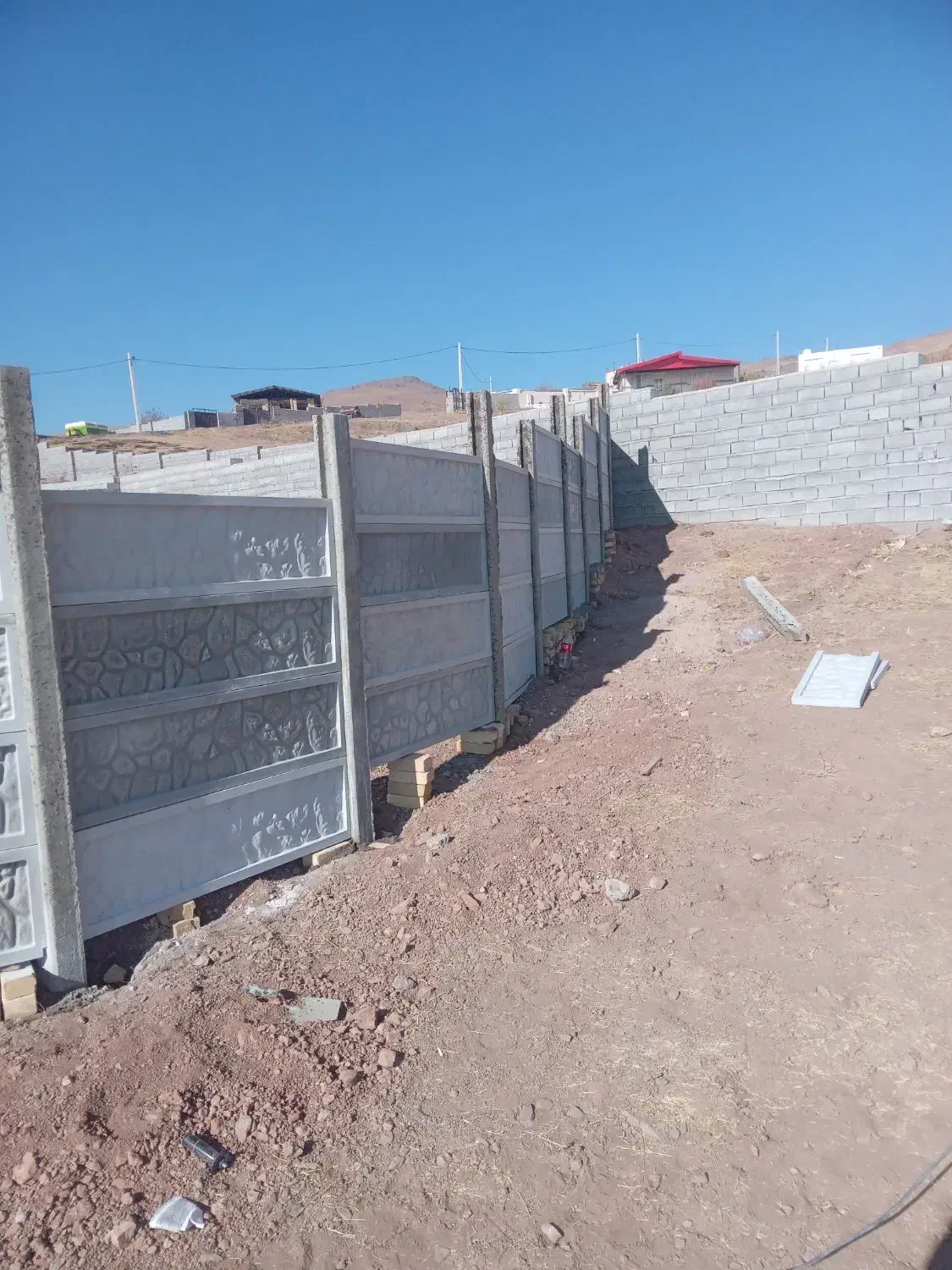 نصب پنل ودیوار پیش ساخته بتنی|خدمات پیشه و مهارت|قزوین, |دیوار