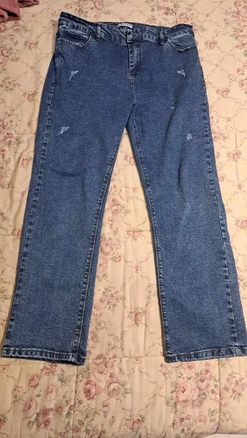 شلوار لی|لباس|ساری, |دیوار