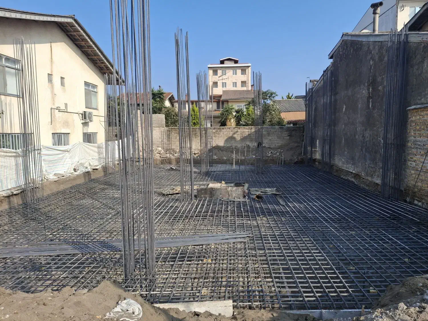 پیش فروش واحد۱۰۰متری طبقه اول شهرک انصاری گلستانها|پیشفروش املاک|رودسر, |دیوار