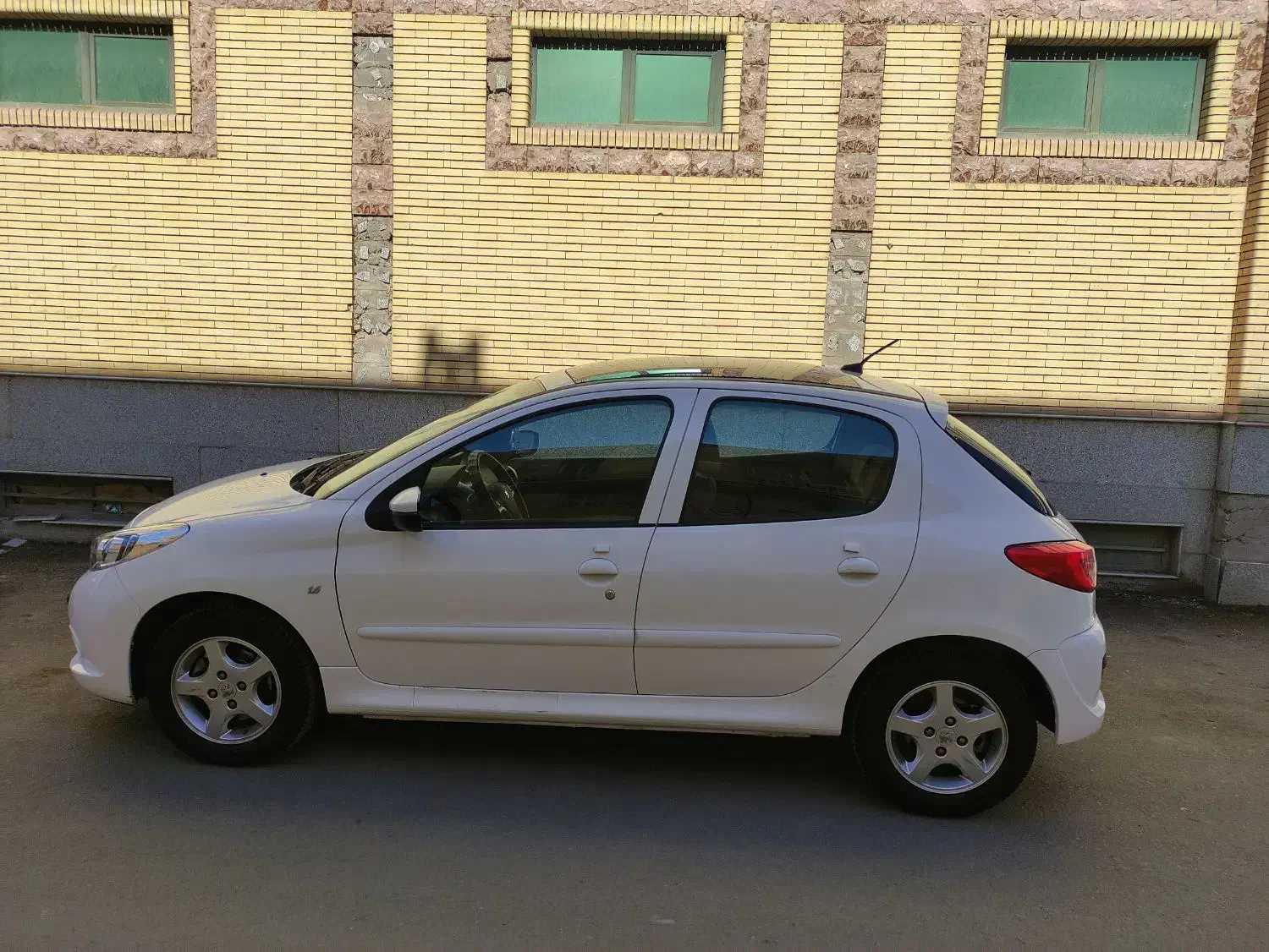 207i|خودرو سواری و وانت|کرمان, |دیوار