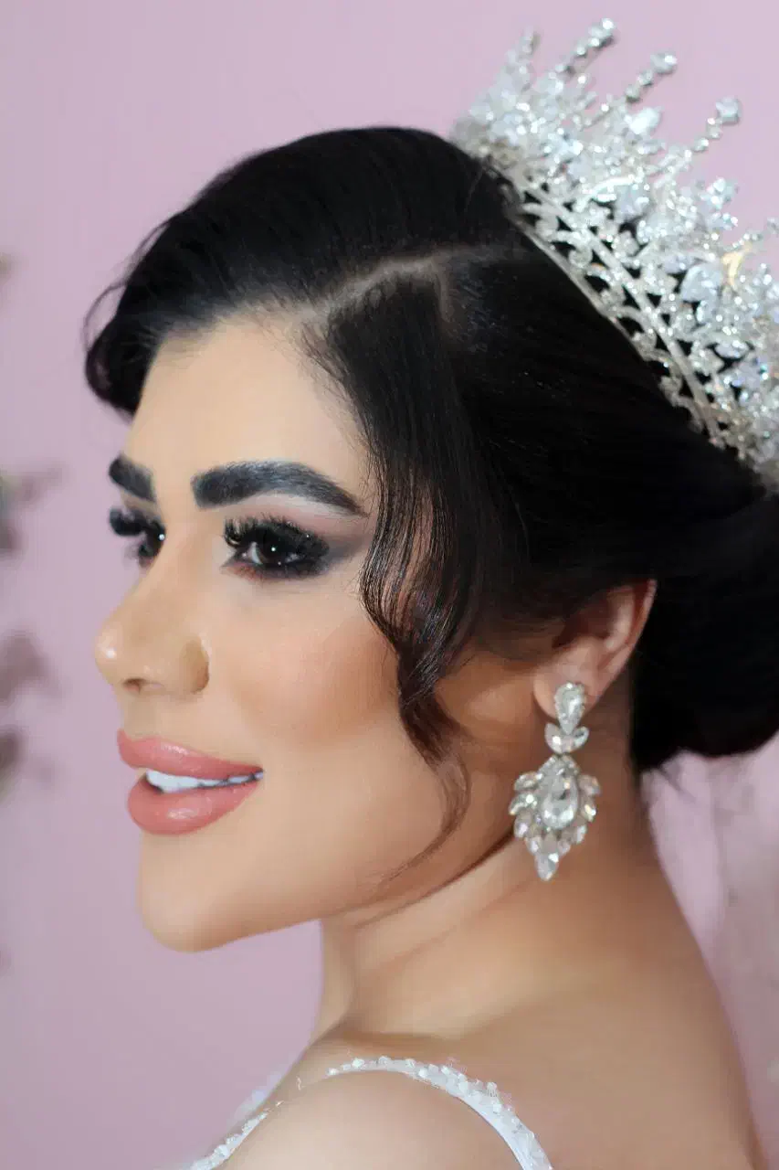 سالن زیبایی تخصصی الهام سعیدی فر|خدمات آرایشگری و زیبایی|مشهد, آزادشهر|دیوار