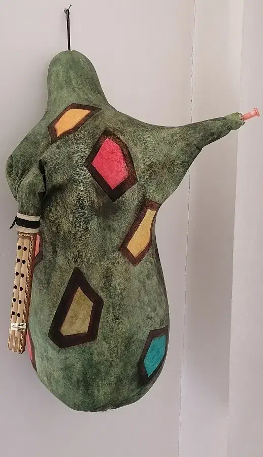 نی همبون|سازهای بادی|بروجن, |دیوار