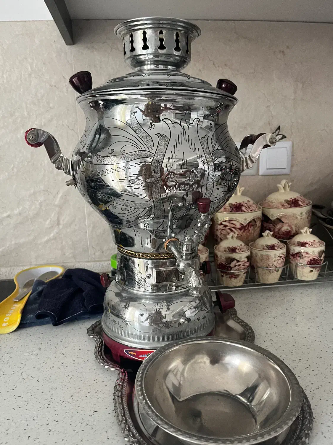 سماور گازی ۷لیتری|سماور، چای‌ساز، قهوه‌ساز|رشت, کوی غلام نیا|دیوار