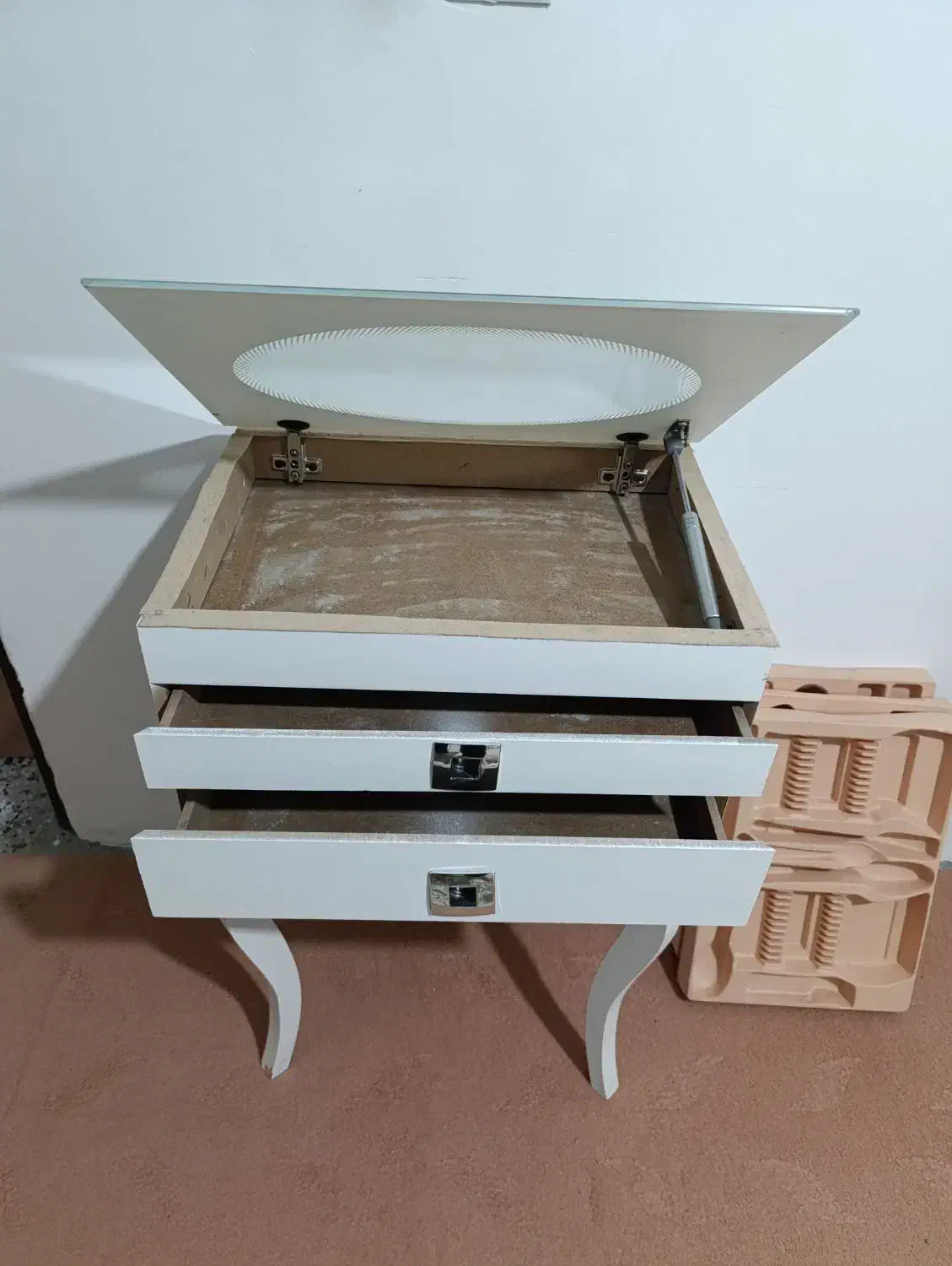 کنسول قاشق و چنگال|مبلمان خانگی و میز عسلی|الیگودرز, |دیوار