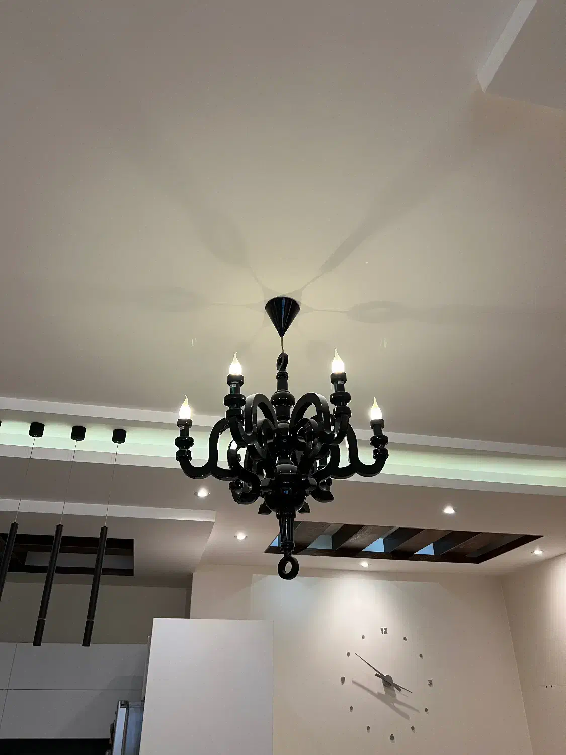 ۲ عدد لوستر مویی ۶ شعله مشکی|لوستر و چراغ آویز|تهران, مرزداران|دیوار