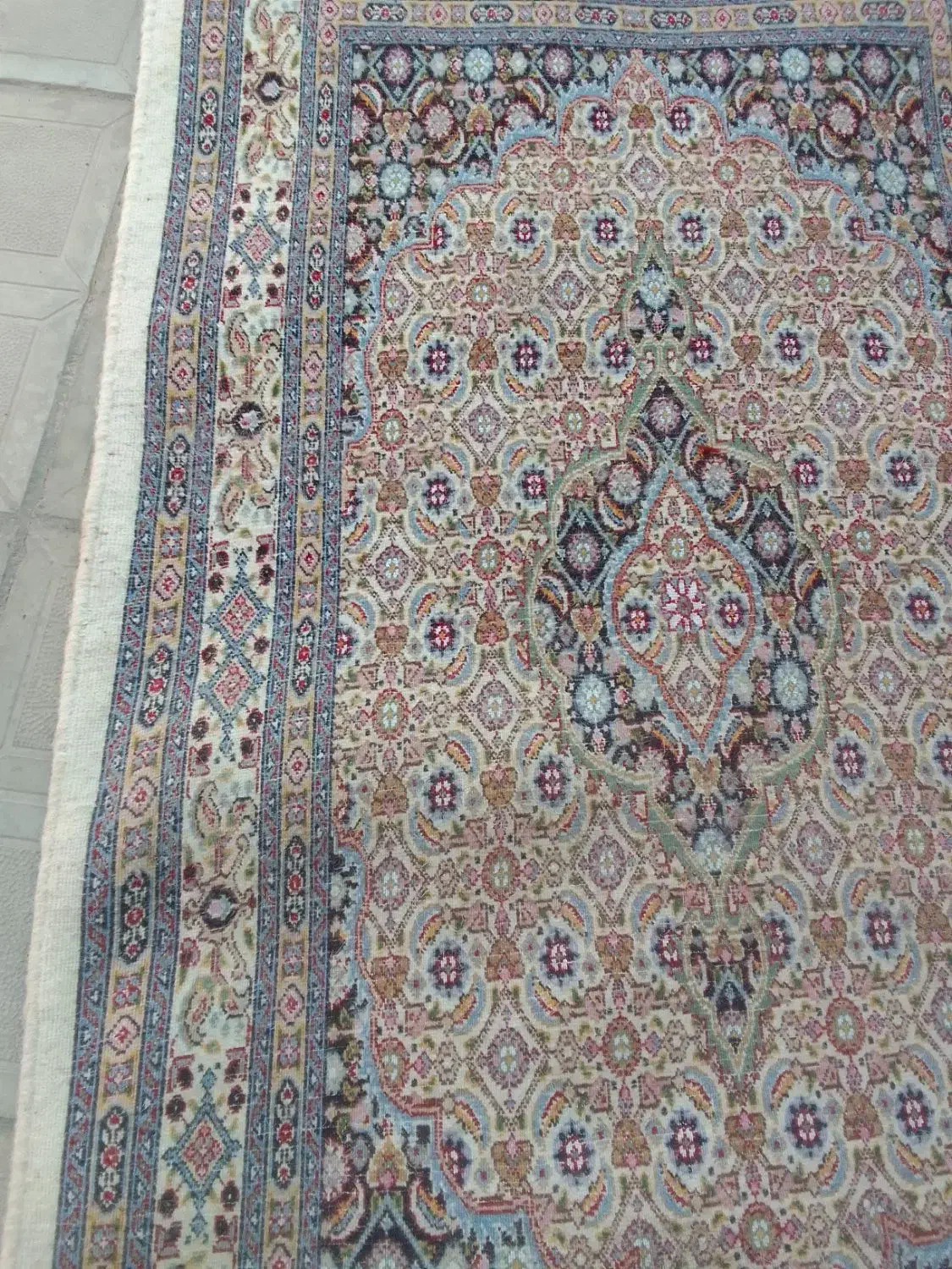 قالی دستباف|فرش|بیرجند, |دیوار