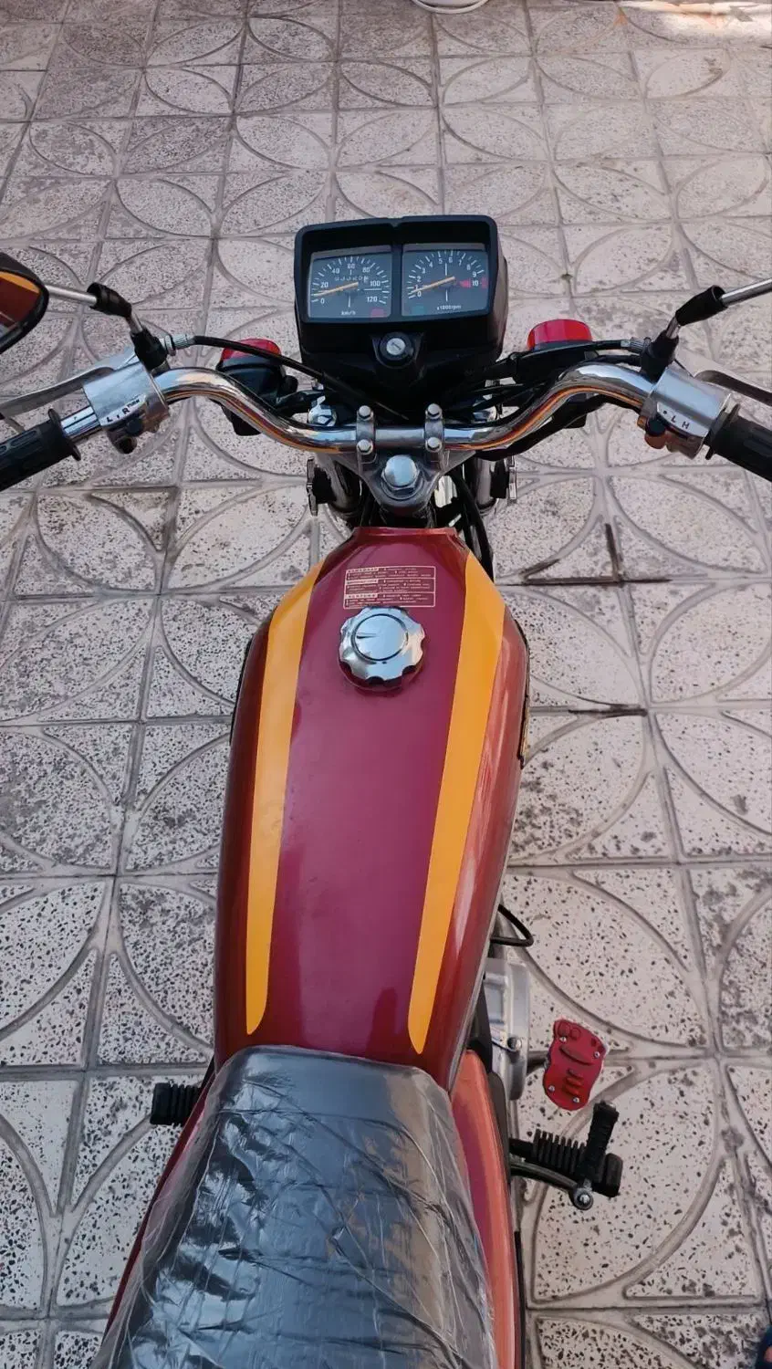 هندا ۱۲۵|موتورسیکلت|باغستان, |دیوار