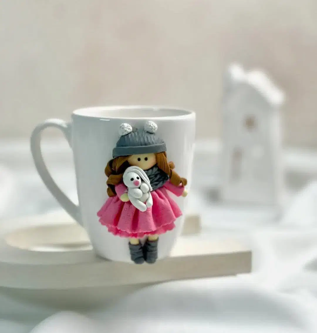 ماگ با عروسک دست ساز|صنایع دستی و سایر لوازم تزئینی|گنبد کاووس, |دیوار