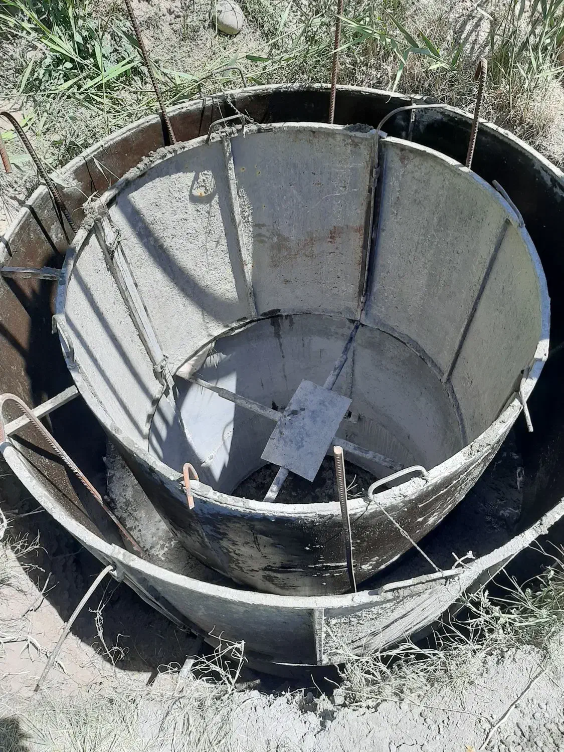 چاه کنی ومته زنی|خدمات پیشه و مهارت|مراغه, |دیوار