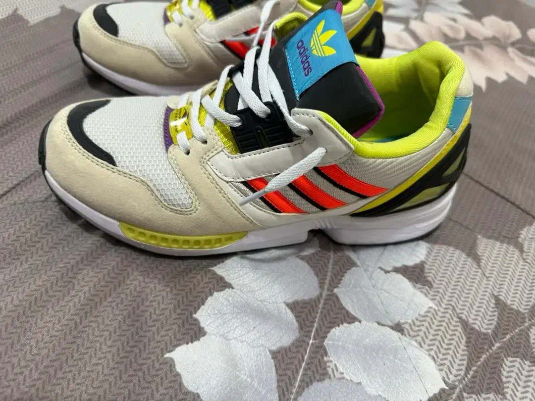 کتونی zx خط نارنجی سایز ۴۰|کیف، کفش، کمربند|فردیس, شهرک هفده شهریور|دیوار