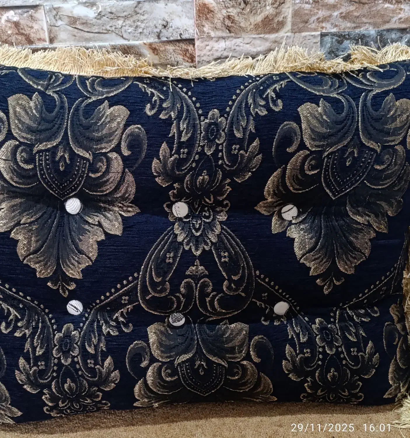 پشتی درحد نو|پشتی|بوشهر, |دیوار