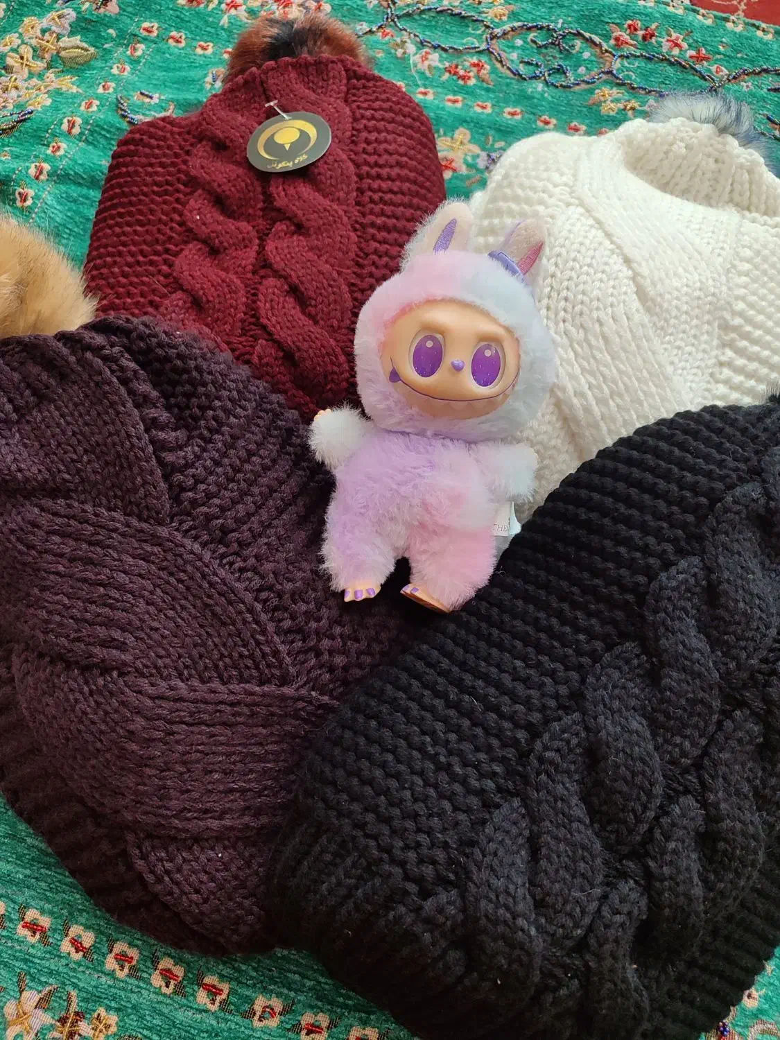 کلاه و شال|لباس|سبزوار, کاشفی شمالی (دادگستری)|دیوار