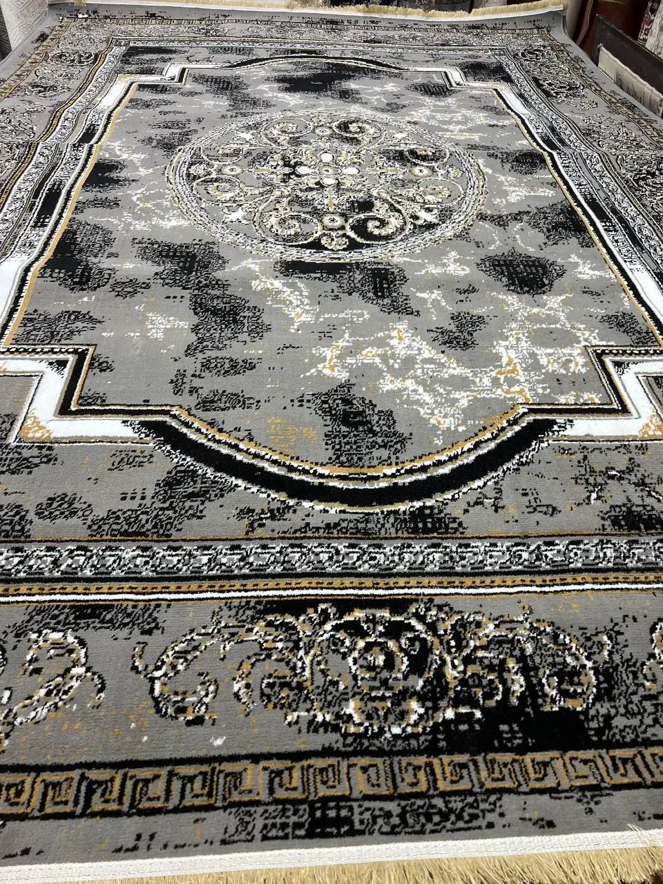 فرش اقتصادی|فرش|رباطکریم, رباطکریم|دیوار