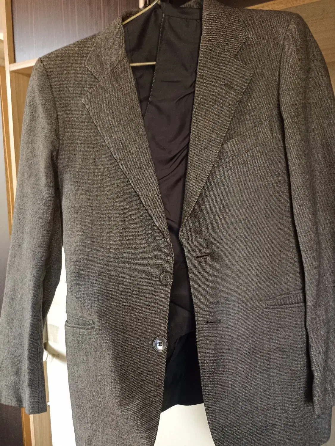 کت وجلیقه خارجی|لباس|اسلام‌شهر, شهرک قائمیه|دیوار