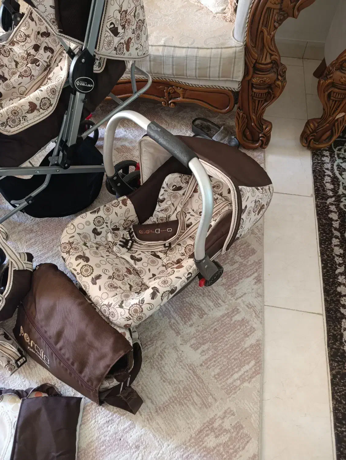 کالسکه|کالسکه و لوازم جانبی|کهریزک, |دیوار