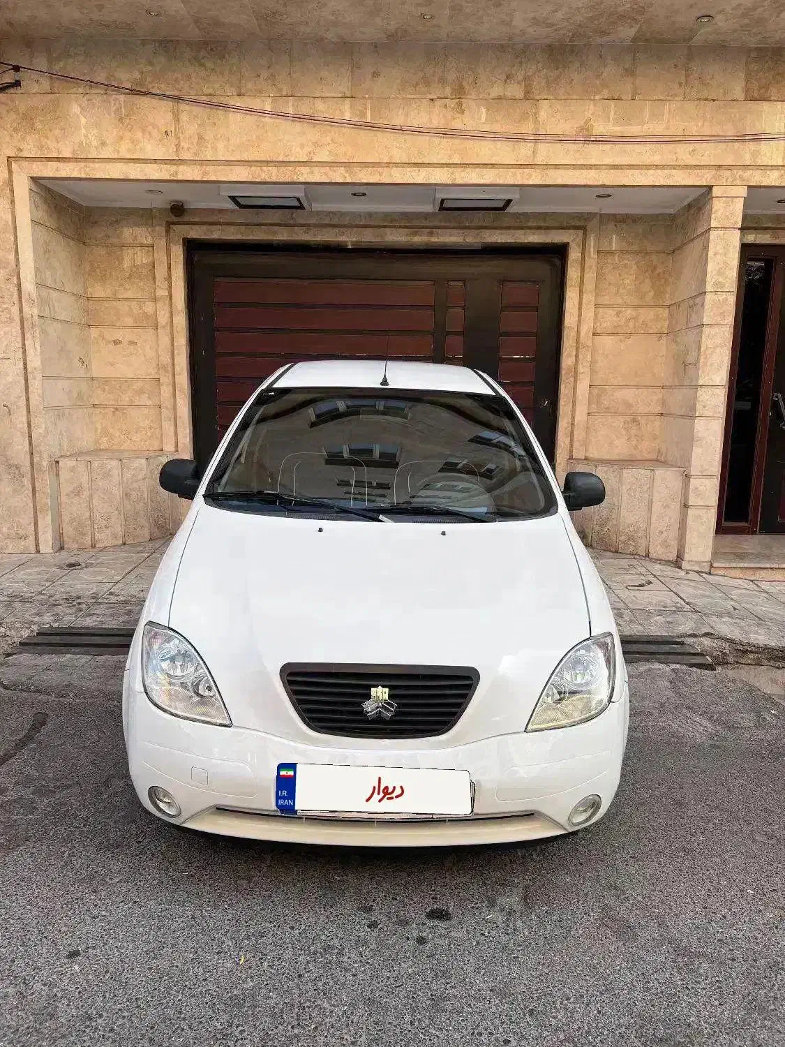 تیبا  سفید خوش رنگ و خوش‌استفاده ،بی دردسر مدل ۹۷|خودرو سواری و وانت|تهران, تهرانپارس غربی|دیوار