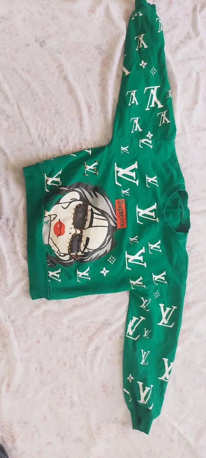 دو تا لباس و یکی شومیز و یکی شلوار لی دخترانه|کفش و لباس بچه|حمیدیا, |دیوار