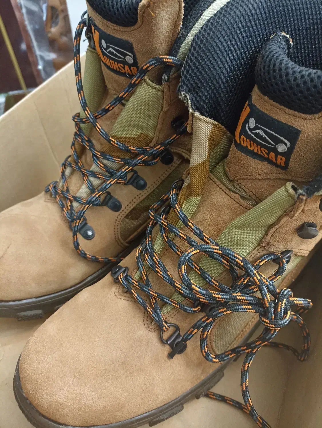 نیم بوت حرفه ای کوه همه کاره|کیف، کفش، کمربند|کرمان, |دیوار